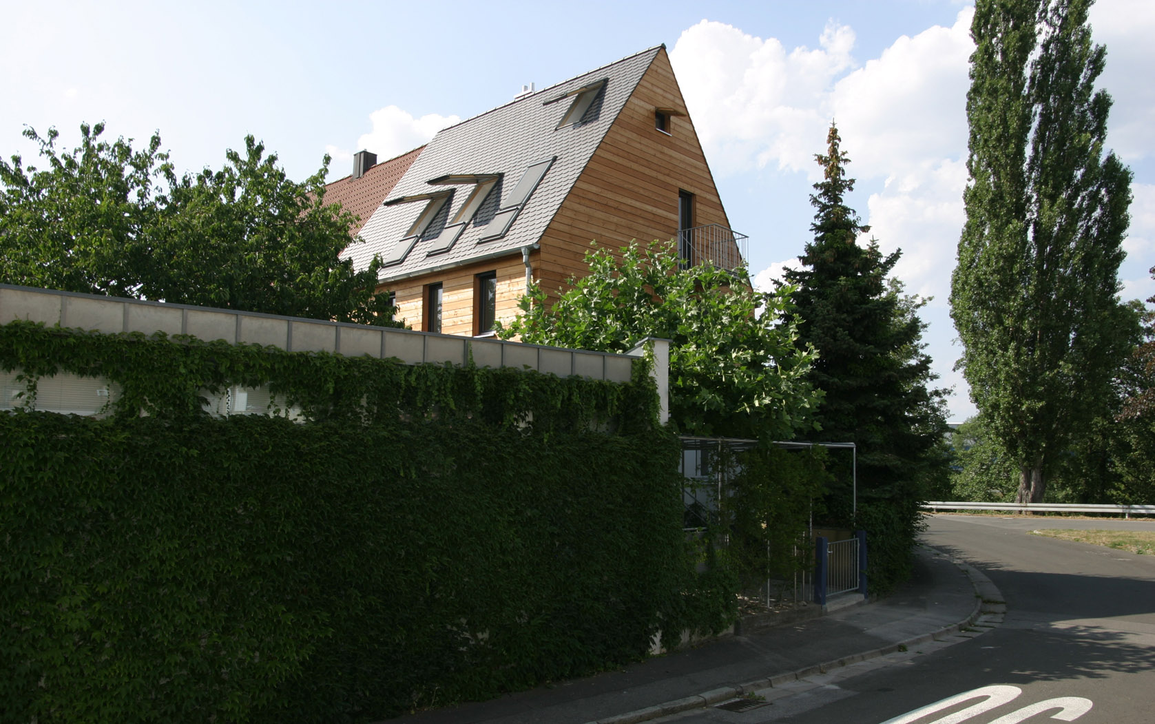 0502 awb 01 by studio lot.jpg